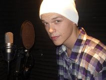 Spott Lightt Ent