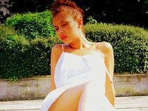 Serena Soya Official