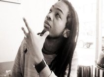 Mozes Black