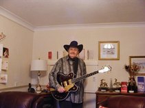 Carl James music Studio