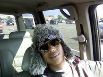Yung duk3 and BLK OuT ent.--+Ratchet milli with Yung Duk3 aka. Gutta Boyz