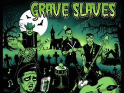 Grave Slaves