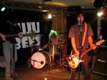 the JuJu Bees