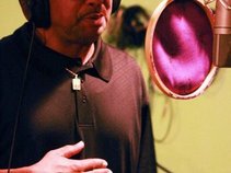 KEITH LEWIS BLUES REVUE