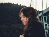 Anna Lynch