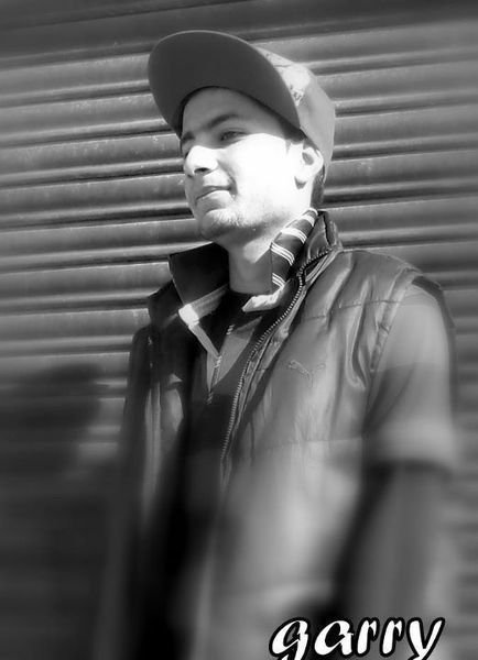 ReverbNation profile picture for @garry