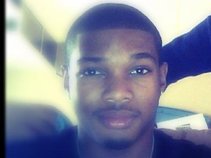 Chris "Mr. Muziq" Mann