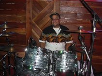 Carlos Solórzano: Pro Drummer & Songwriter
