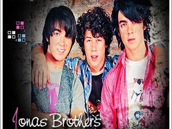 Jonas Brothers