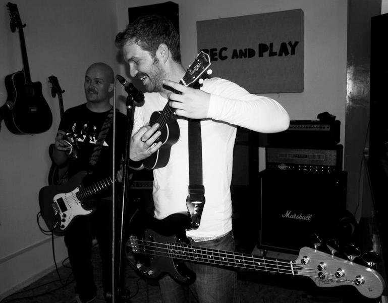 ReverbNation profile picture for @smithereens