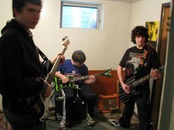 ReverbNation profile picture for @banished