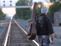 Larry Wilson & God's Country Band