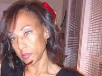 Alisha Deallie Thompson