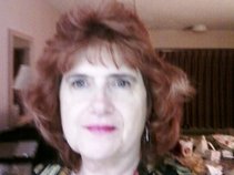 Loretta Marie