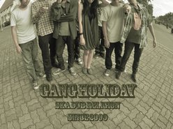 Gang Holiday