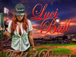 Luci Ball
