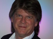 Dennis Long