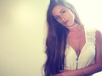 Caitlin Ward