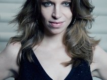 Alicia Dara (Diamondwolf, The Volcano Diary)