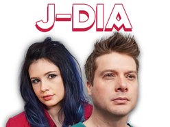 J-DiA