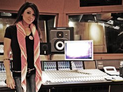 May Alqasim Official Fanpage