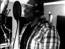 Frezzno Grace aka Young Mav