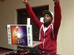 DJ Nue Aira