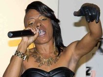 Nova Da First Lady