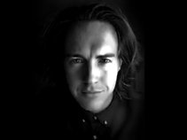 Tom Lloyd-Jones