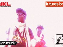 YKL (Young King and Lava)