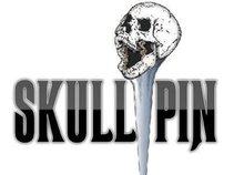 Skull Pin