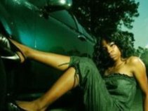Firstlady Diamond Caret