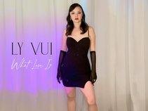 Ly Vui