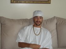 Tha SkOsHaN HuStLa