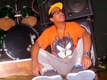 Victor Gaspersz(Vzero_nine)