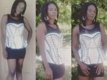 MzBoutdatBread