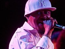 Mbusi R&B King