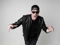 DJ Kontrol