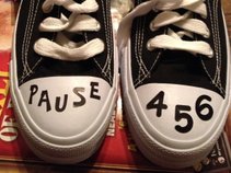 Pause 456