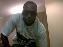 loopie's{production}©