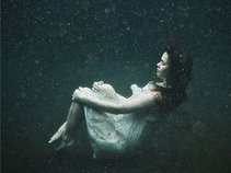 How To Disappear Completely