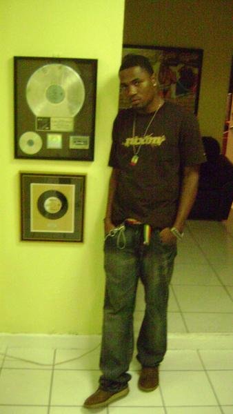 ReverbNation profile picture for @benjamins