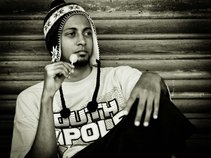 CHARLES DICKENSON (LOW RHYDERZ)