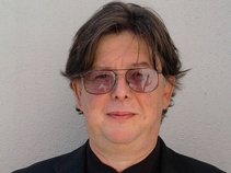 Andrew J Douglas