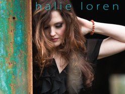 Halie Loren