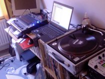 DJ STEELO UK