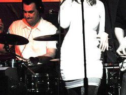 ReverbNation profile picture for @laguna