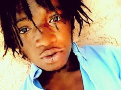 Image for Exzavier Whitley