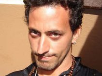 LEONARDO SAVALER