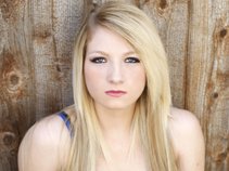 Ashleigh Victoria